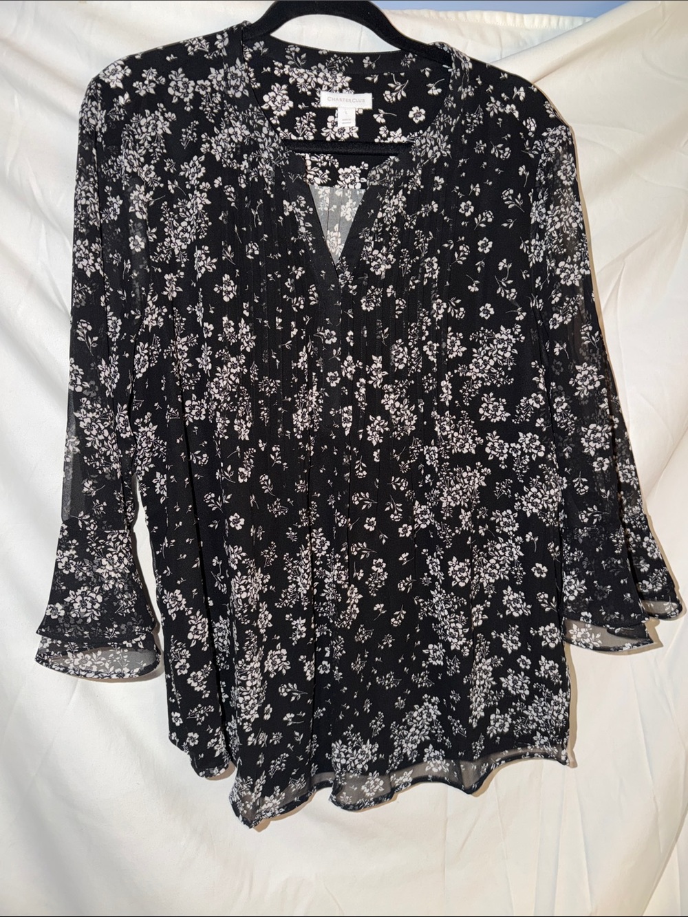 Charter Club Black and White Chiffon Floral V-Neck Fully Lined Pleated Blouse